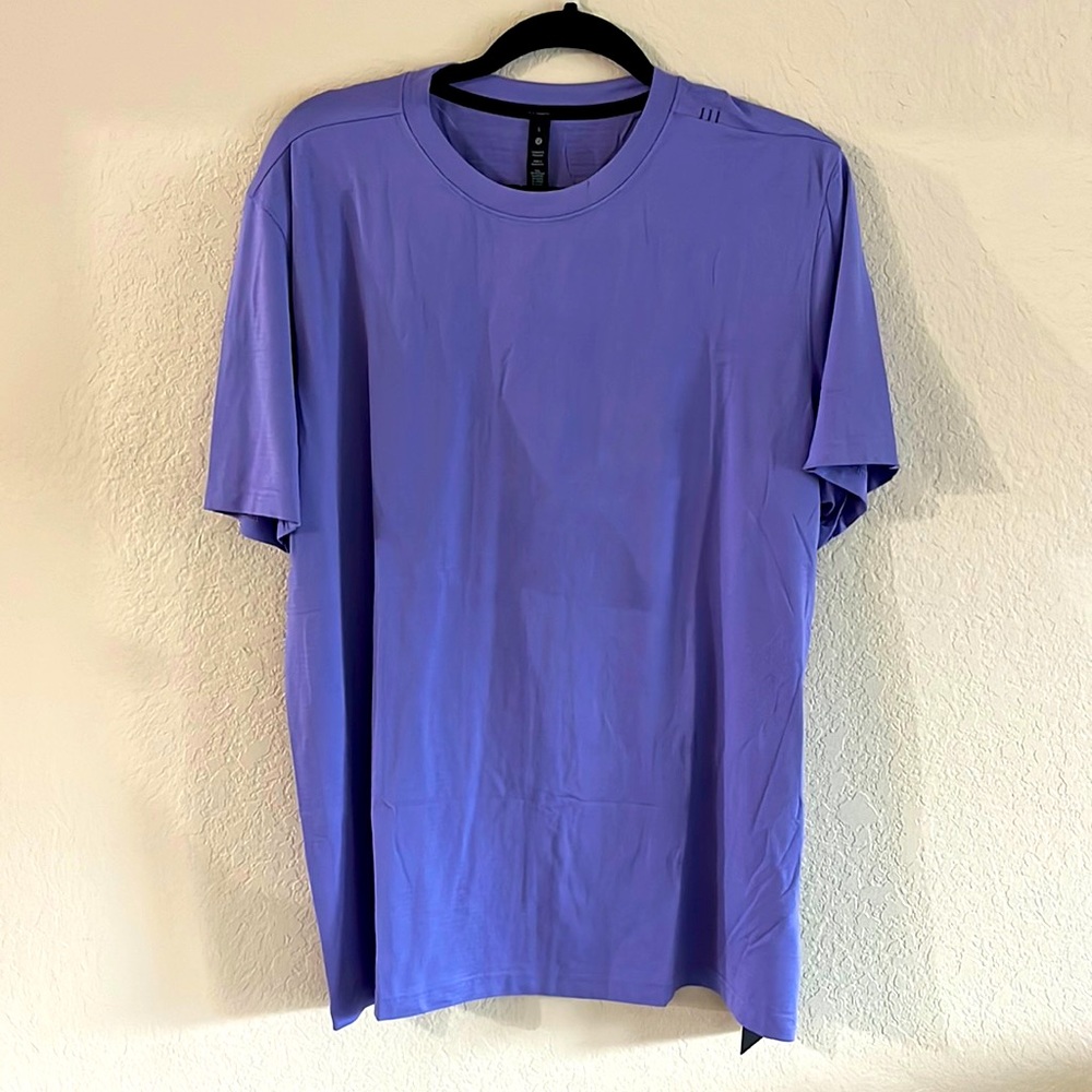 License to train relaxed short sleeve